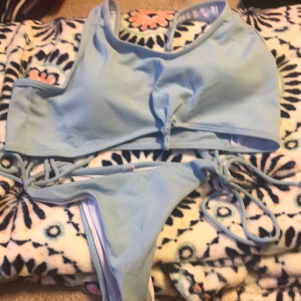 Bathing suit